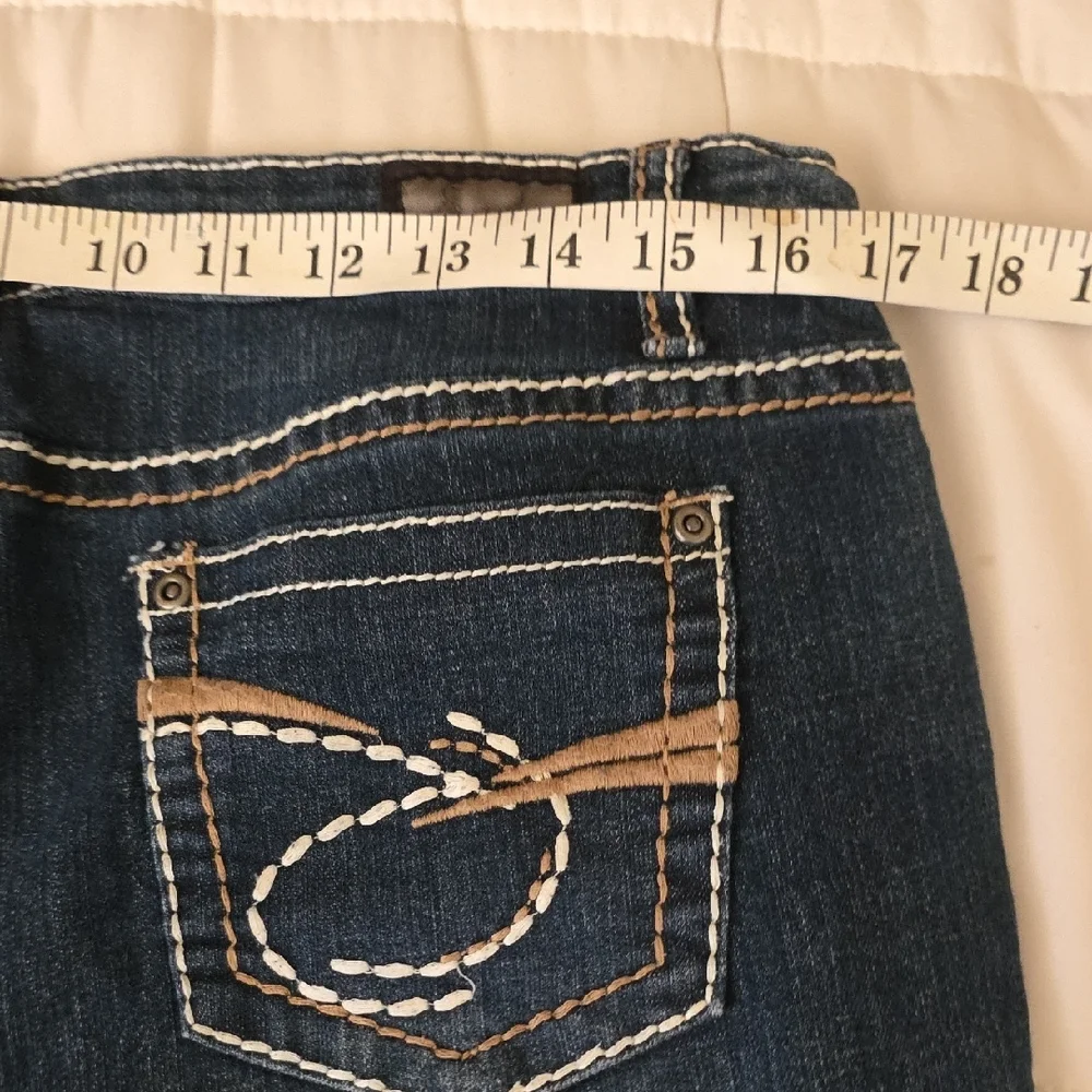 Earl Jeans Women's Navy Cropped Denim Capri Size 12